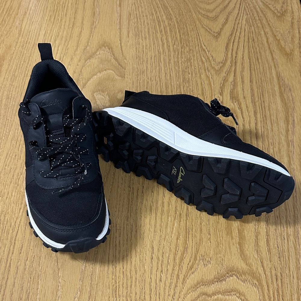 Clarks women’s Black and White Athletic Shoes